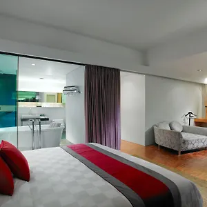 5* Hotel Maya City Centre